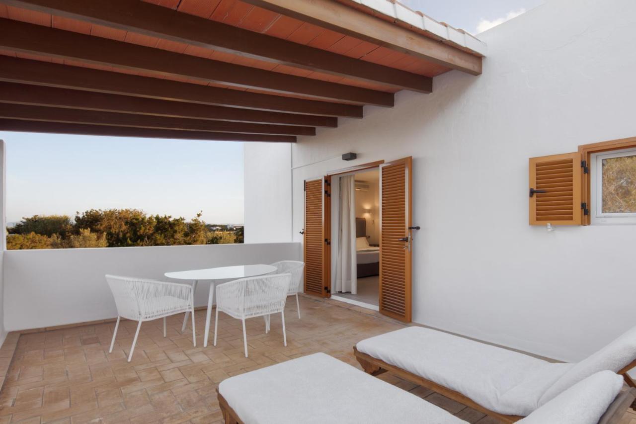 Turisticos Cardona Apartment *